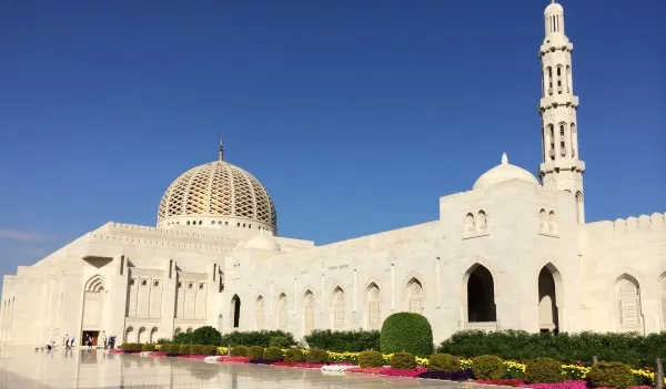 Маскат, Оман. Достопримечательности, фото, мечеть Султана Кабуса, что посмотреть за один круизный день