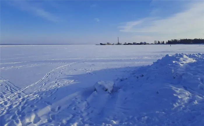 Онежское озеро, лед, зима